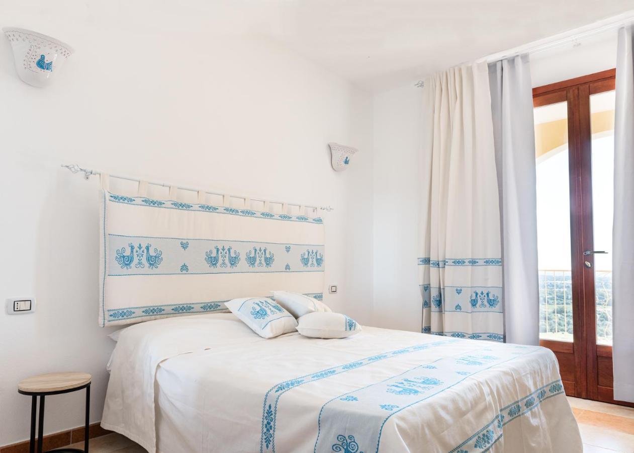 Appartamento La Pavoncella Pula Esterno foto